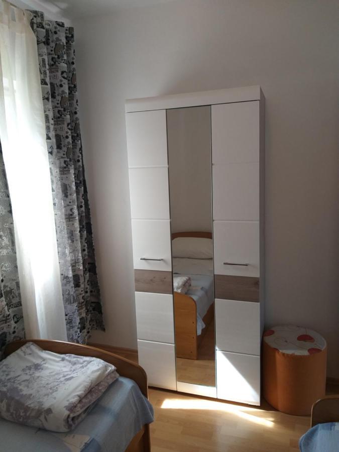 Holiday Home J-Adria Jadrija Exterior foto